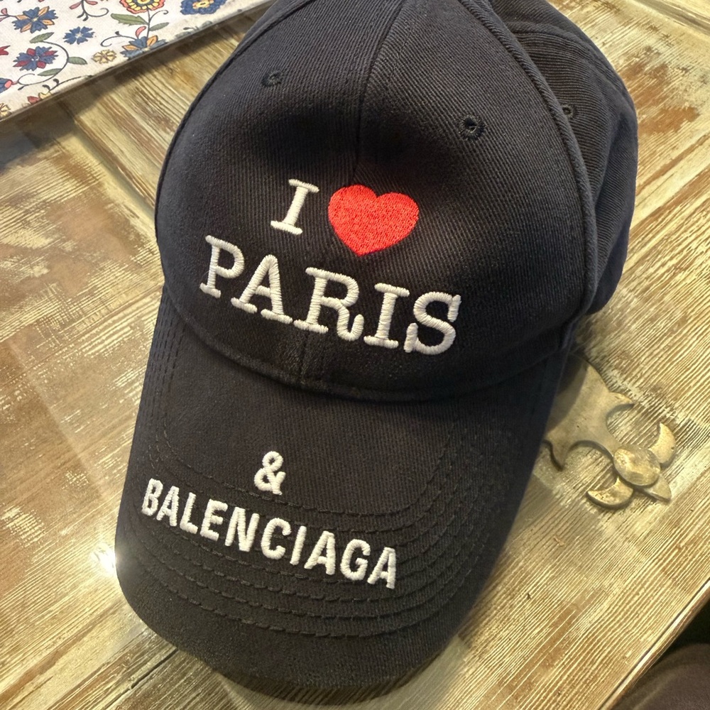 Balenciaga NWT I love Paris black cap baseball hat Medium w/ dustbag - Picture 6 of 6